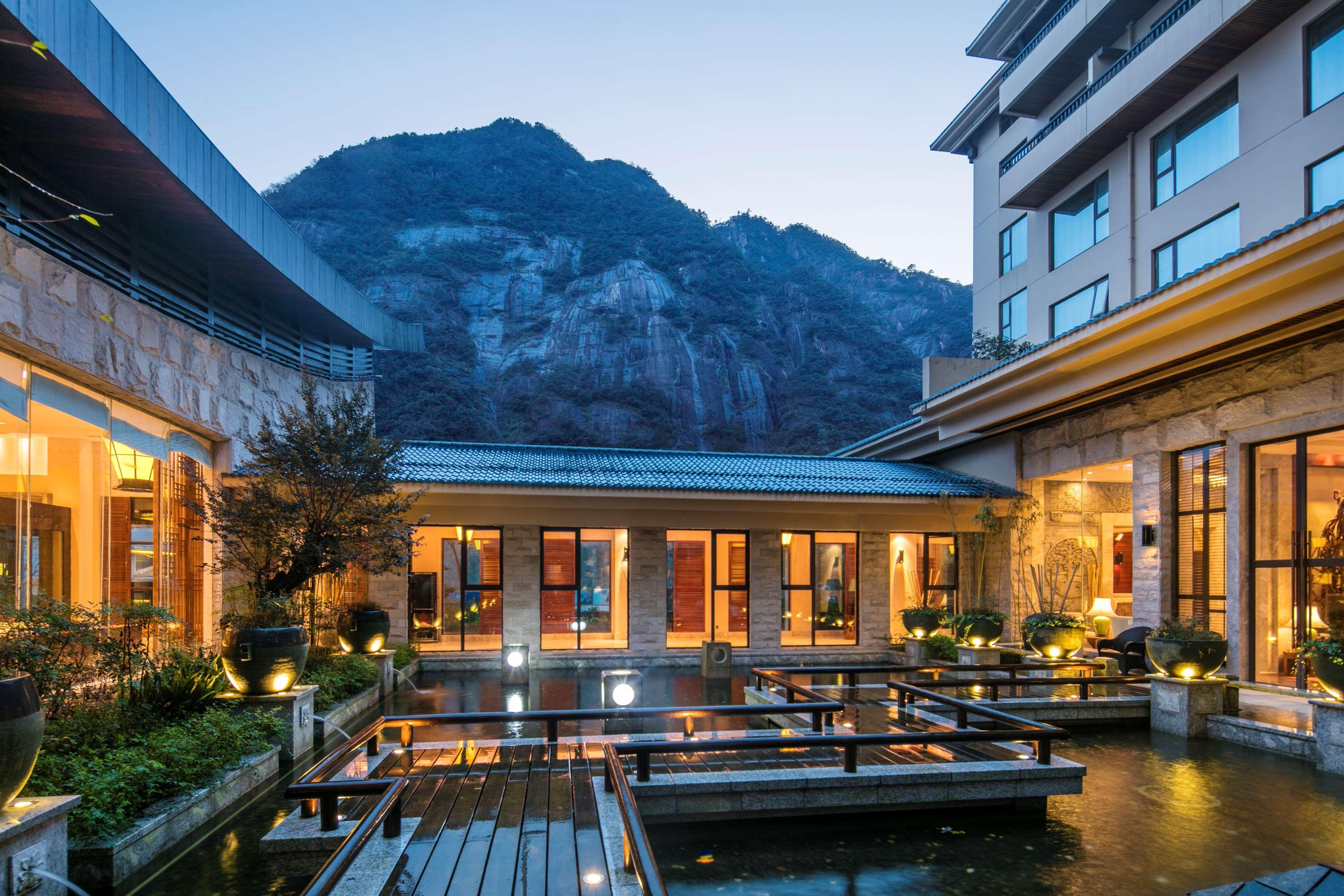 Hilton Sanqingshan Resort Shangrao Exterior foto